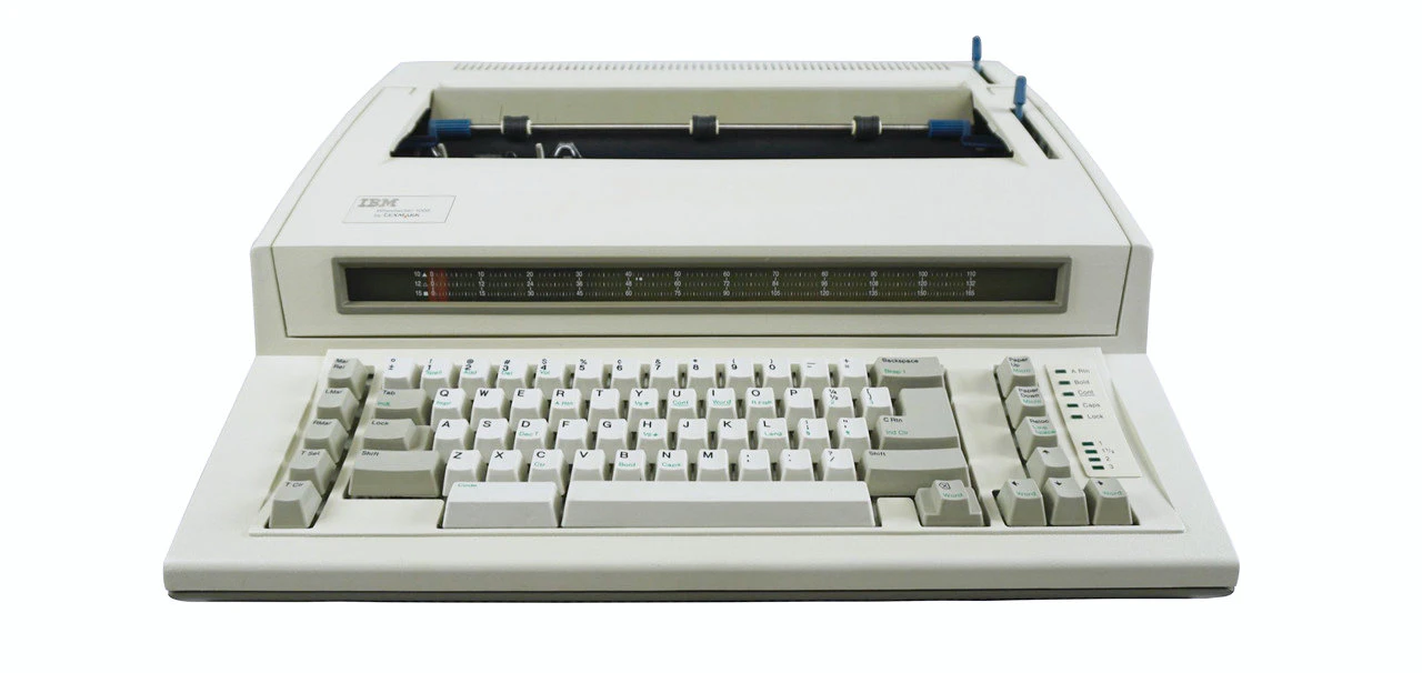 A picture of IBM Wheelwriter 1000 Front